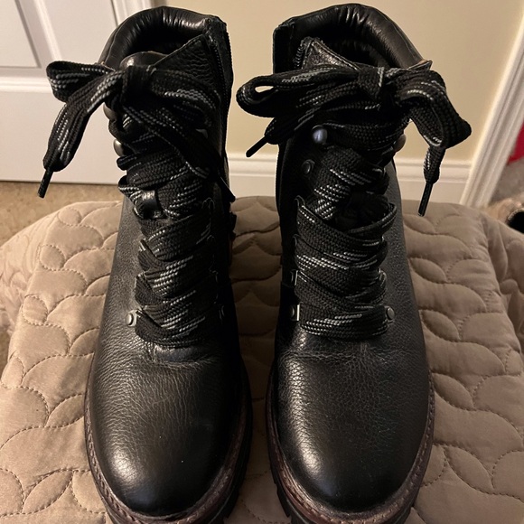 gentle souls Shoes - Gentle Souls Black Lace Up Boots Sz.8